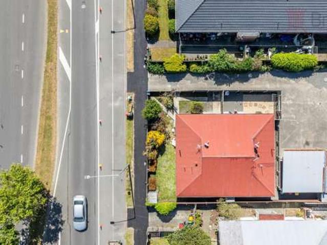 House for sale in Chaslands, Canterbury