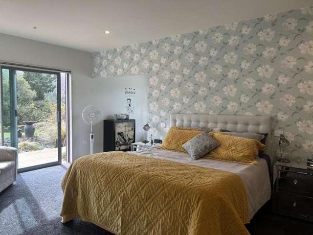 House for rent in West Coast