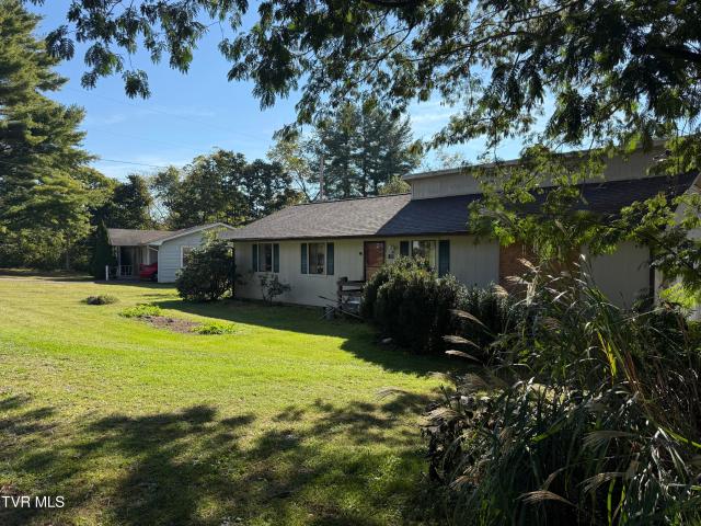 House for sale in Shouns, Mountain City