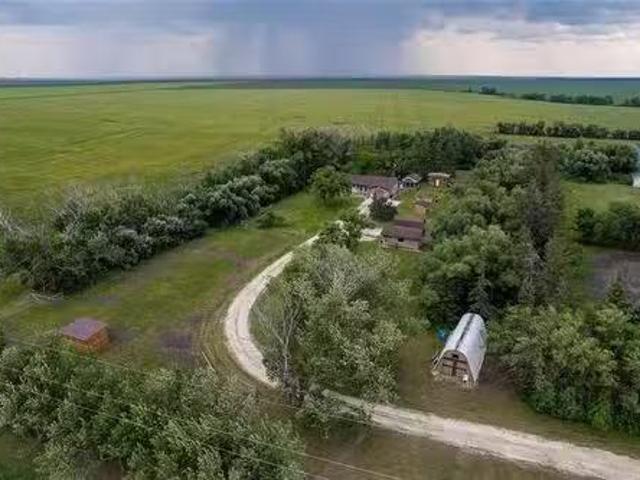 House for sale in Manitoba
