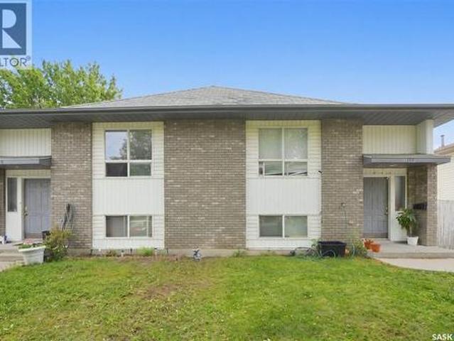 House for sale in Saskatoon, Saskatchewan