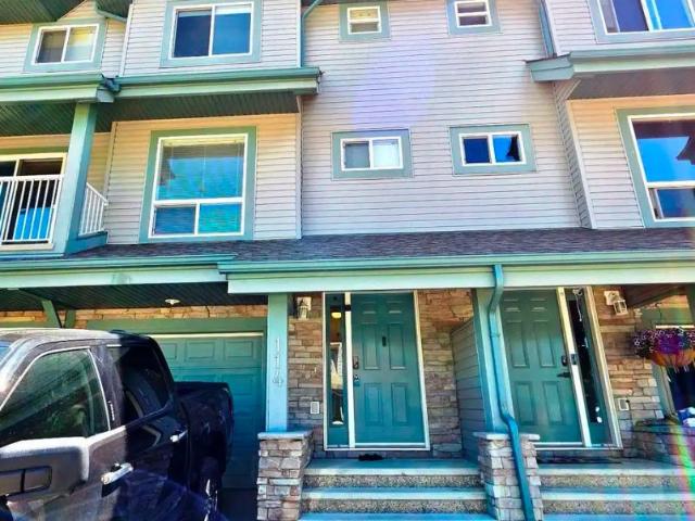 Townhouse for rent in Wedgewood, Alberta