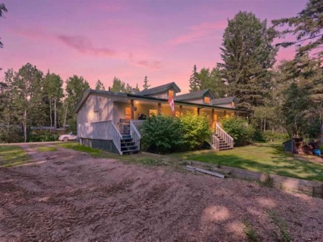 House for sale in Alberta