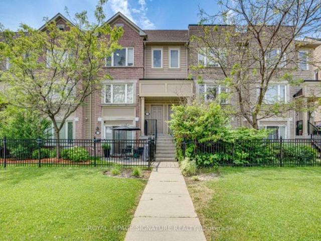 Townhouse for sale in Mississauga, Ontario