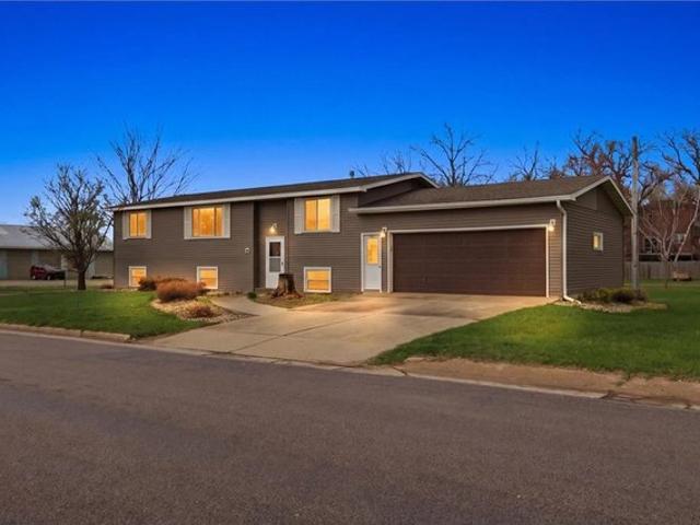 House for sale in Grove City, Minnesota