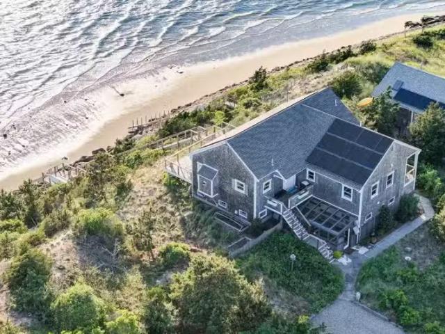 House for sale in Barnstable