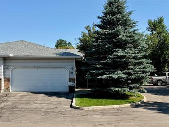 Townhouse for sale in Saskatoon, Saskatchewan