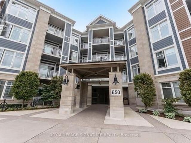 Condo for sale in Whitby, Golden Horseshoe