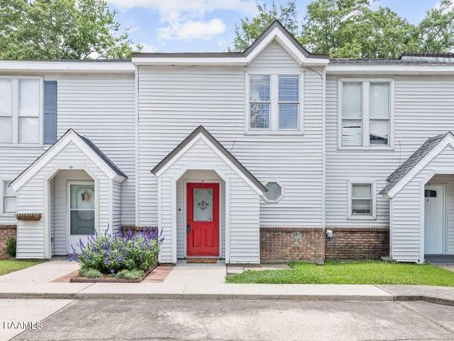 Townhouse for sale in Lafayette, Louisiana