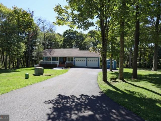 House for sale in Accident, Garrett County