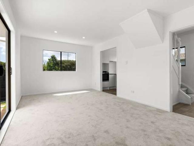 House for sale in Owhata, Oroua County