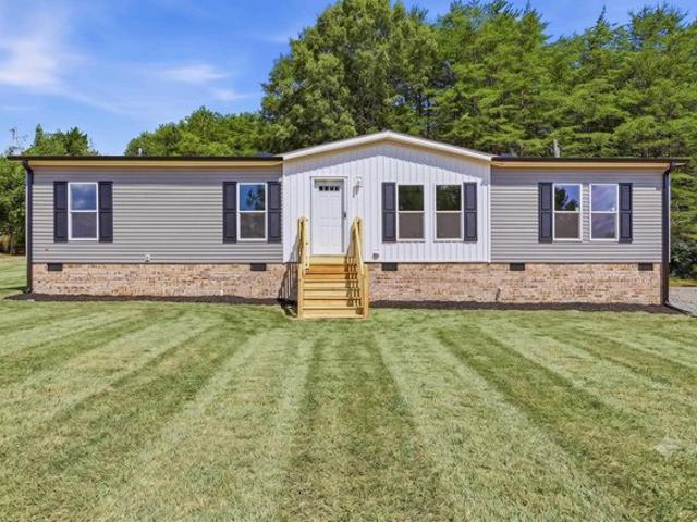 House for sale in Pickens, South Carolina