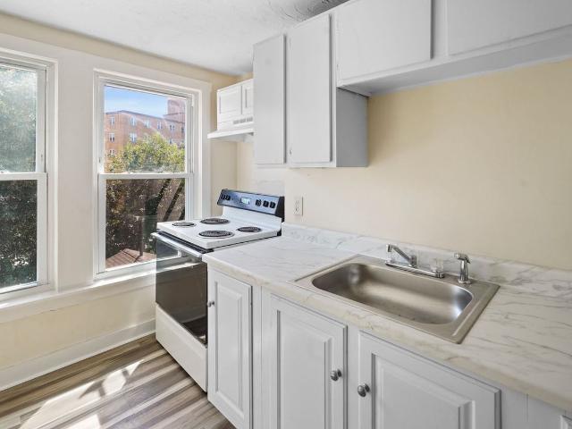 Apartment for rent in Lowell, Massachusetts