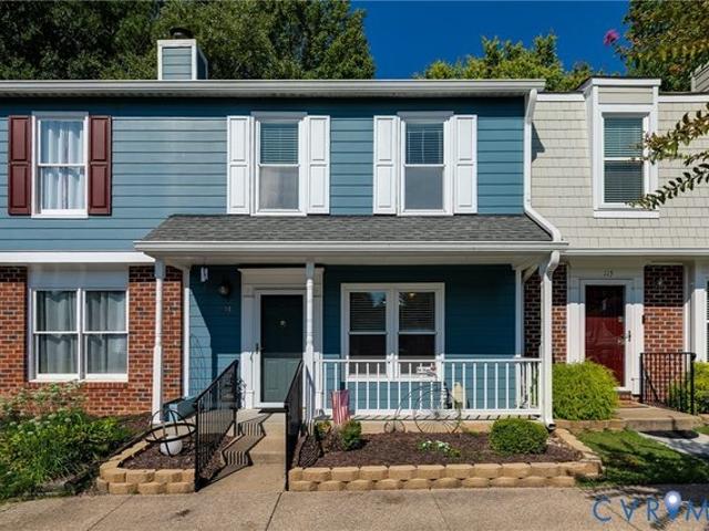 Townhouse for sale in Virginia
