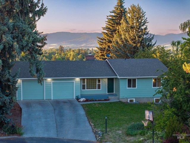 House for sale in Moscow, Idaho