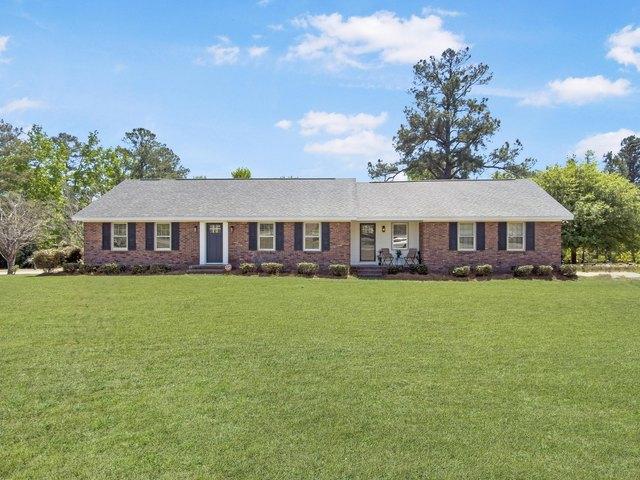House for sale in Saint Matthews, South Carolina