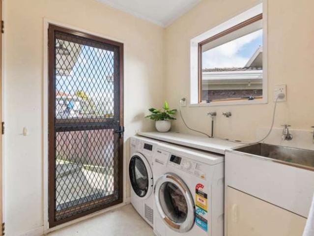House for sale in Papakura