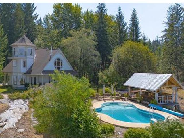 House for sale in British Columbia