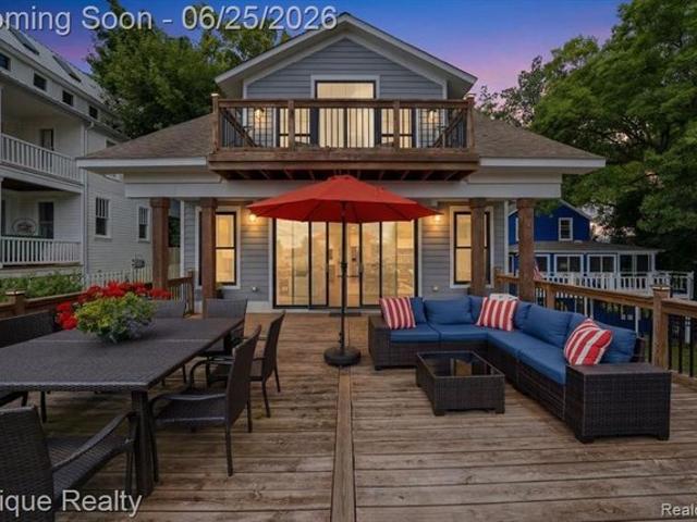 House for sale in Lake Orion, Michigan