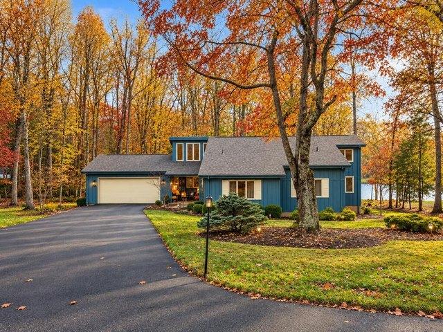 House for sale in Daniels, Raleigh County