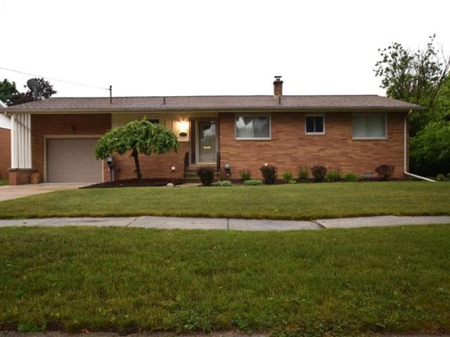 House for sale in Essexville, Michigan