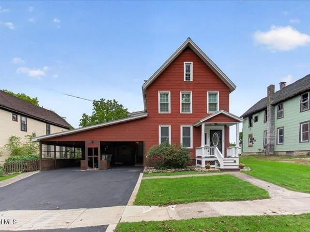 House for sale in City of Johnstown, Fulton County