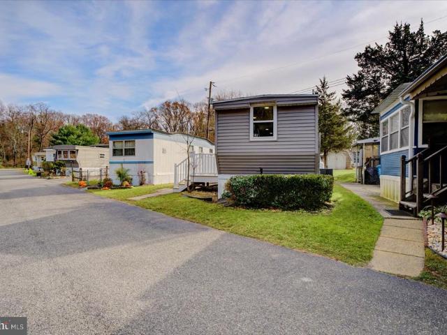 House for sale in Cookstown, New Jersey