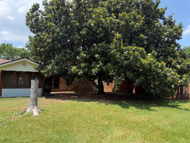 House for sale in De Young, Texas
