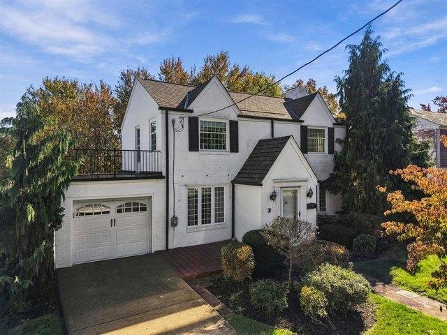 House for sale in Pittsburgh, Allegheny County