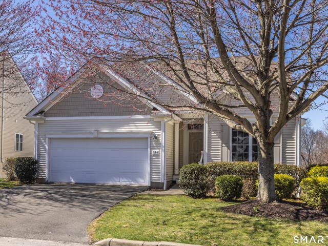 Property for sale in Oxford, Connecticut