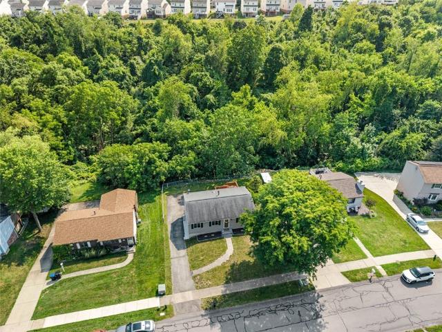 House for sale in Moon, Pennsylvania