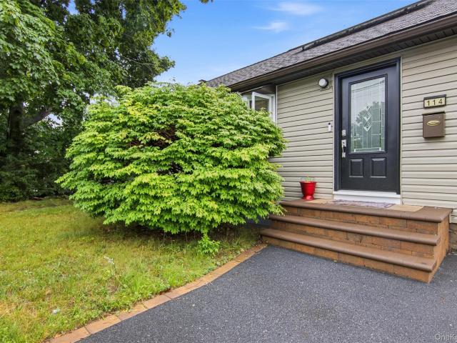 House for sale in Babylon, New York