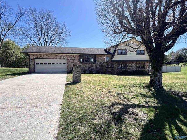 House for sale in Grant, Alabama