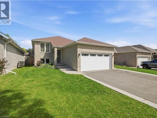 House for sale in Brant, Ontario