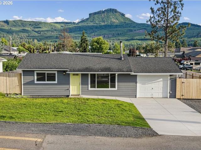 House for sale in Oregonia