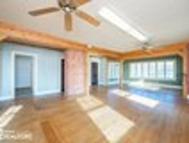 House for sale in Osceola, Iowa