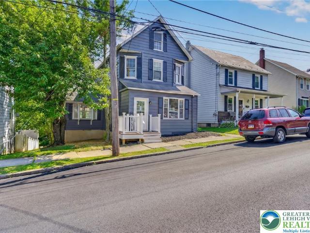 House for sale in Nazareth, Pennsylvania
