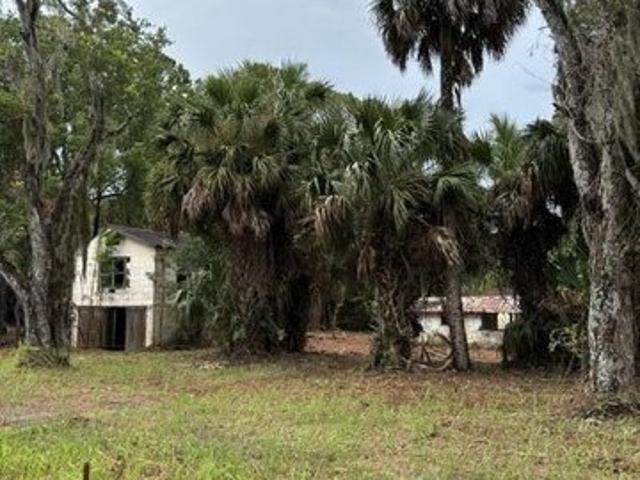 House for sale in East Palatka, Florida