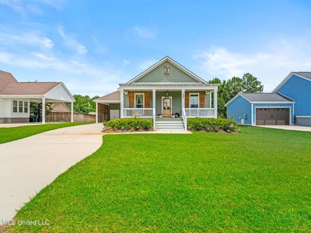 House for sale in Pass Christian, Mississippi