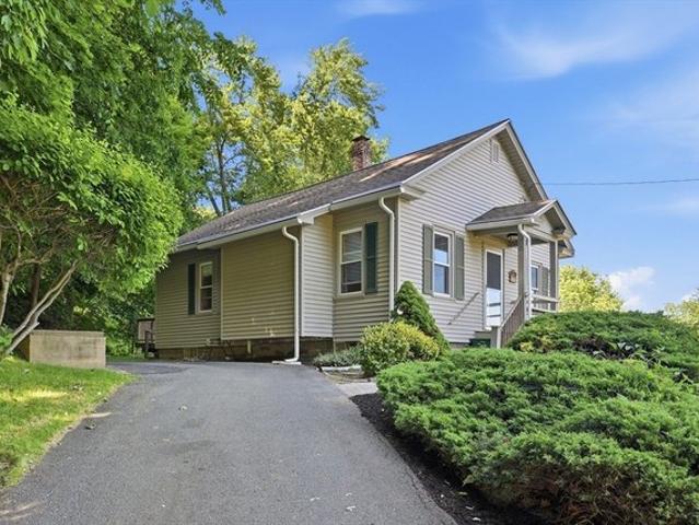 House for sale in Hampden, Massachusetts