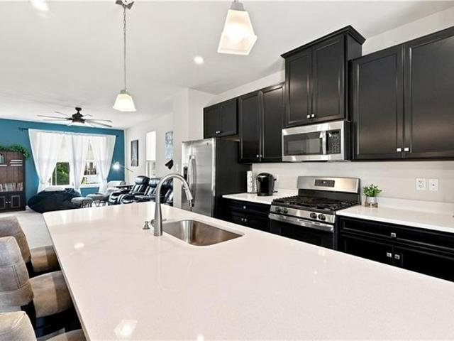 Townhouse for sale in Virginia