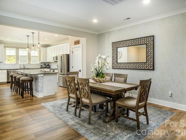 Townhouse for sale in Mooresville, North Carolina