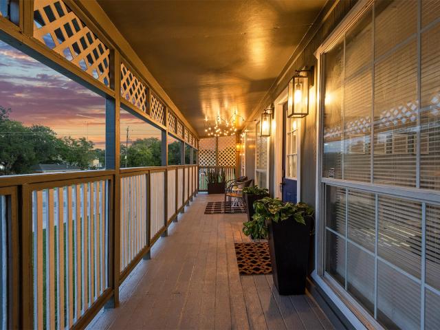 Property for rent in Bacliff, Texas