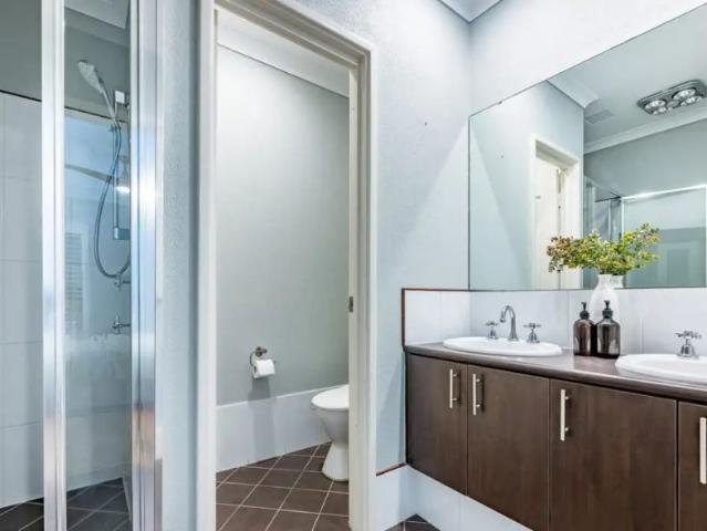 House for rent in Perth, Moore
