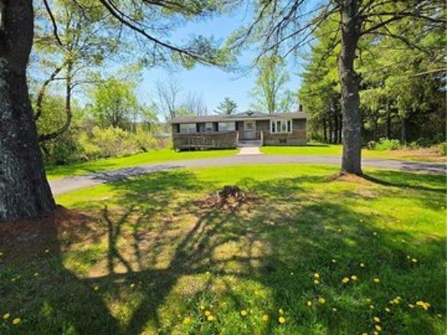 House for sale in Gilbert, Pennsylvania
