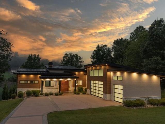 House for sale in Hiawassee, Georgia