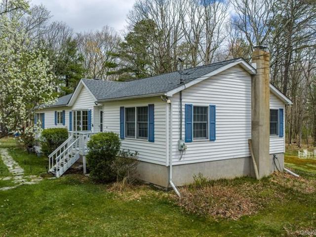 House for sale in Glen Spey, New York