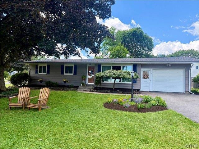 House for sale in Syracuse, New York