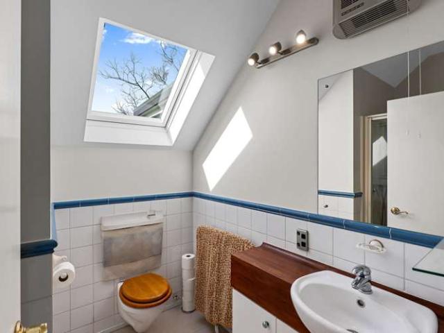 House for sale in Saint Albans, Canterbury