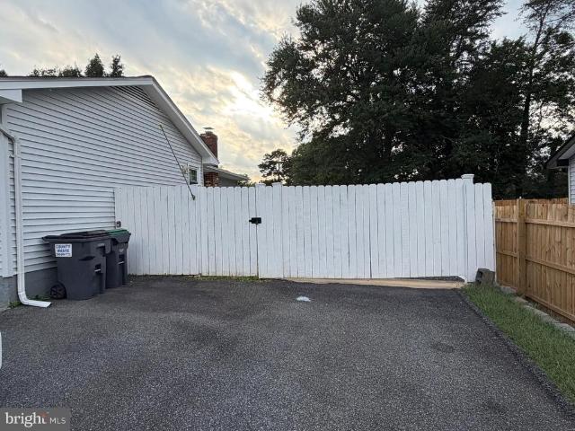 House for sale in Meadowlark, Stafford